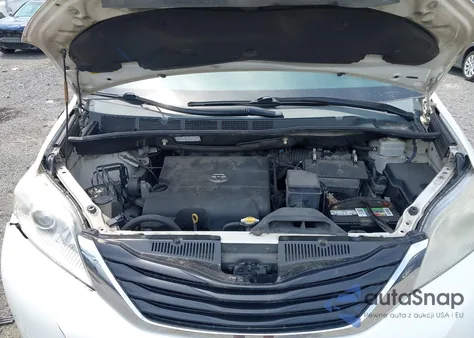 2014 Toyota Sienna Le V6 8 Passenger из США, поврежденный, VIN 5TDKK3DC9ES496428